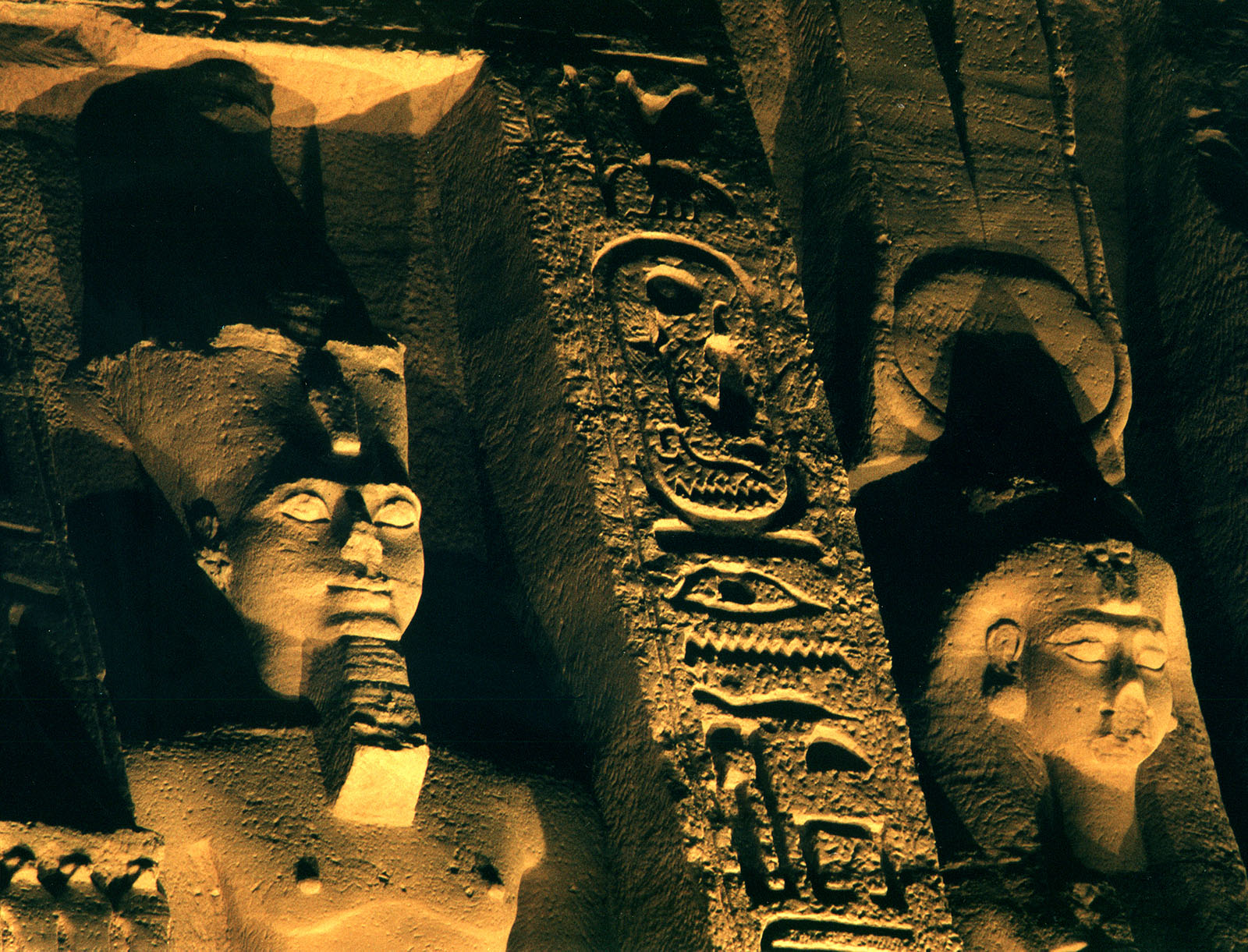Abu Sim Nefertari 11