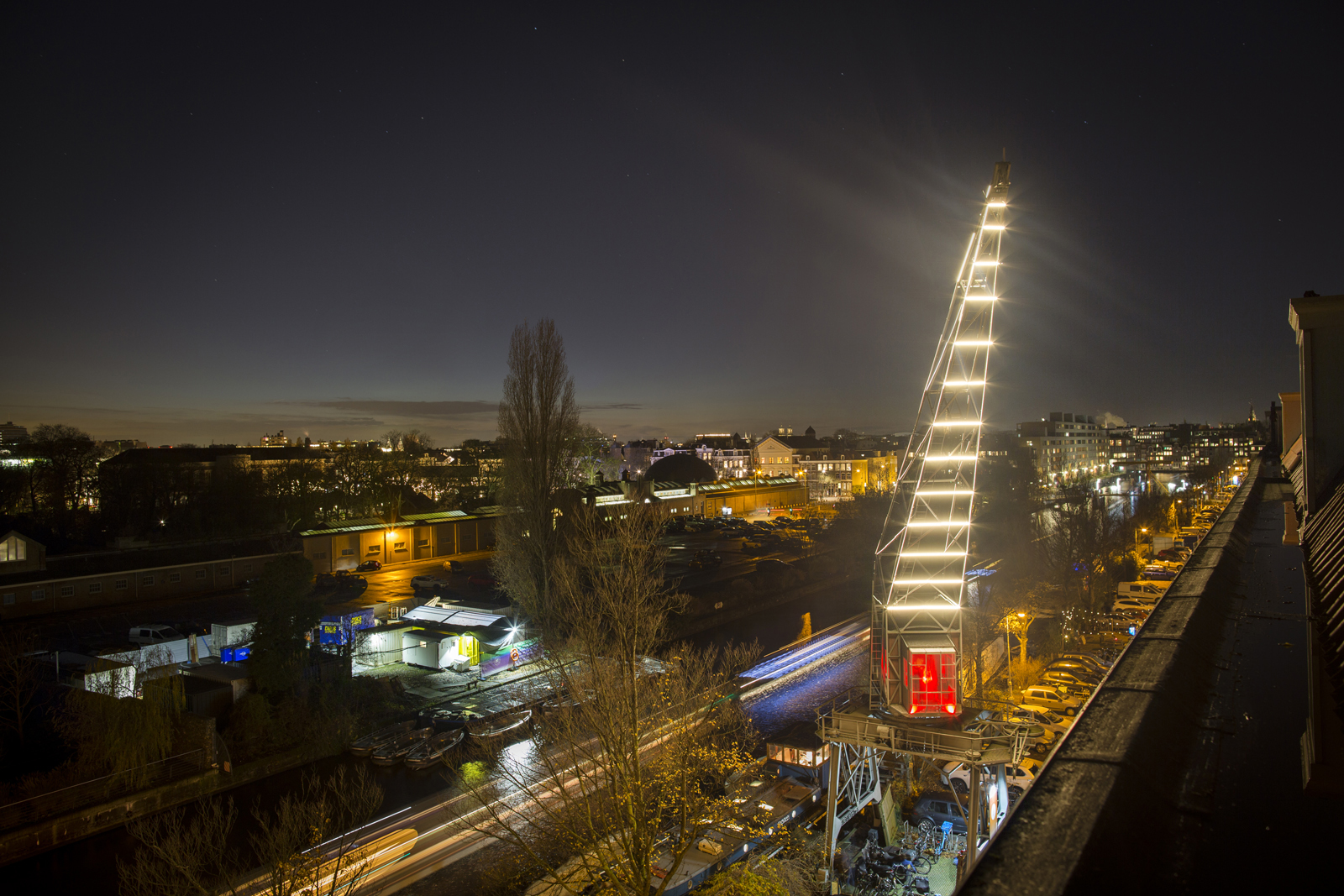Between the lines by Har Hollands - Amsterdam Light Festival 2019 - Photo Copyright Janus van den Eijnden (10)