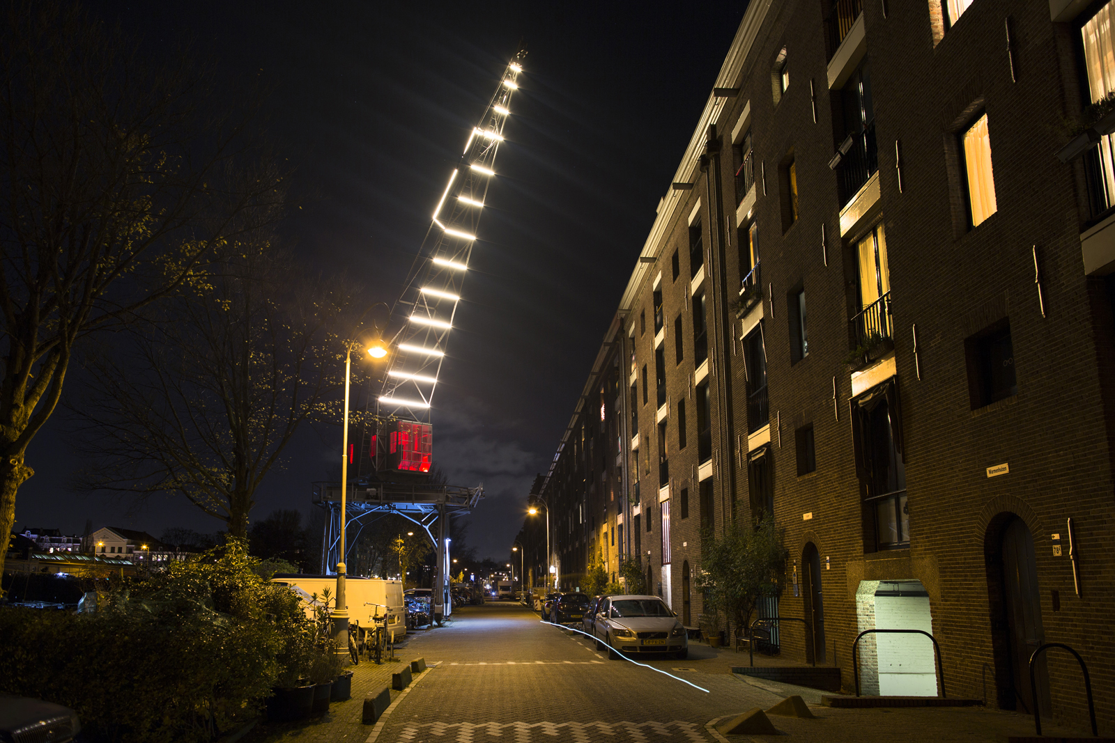 Between the lines by Har Hollands - Amsterdam Light Festival 2019 - Photo Copyright Janus van den Eijnden (5)