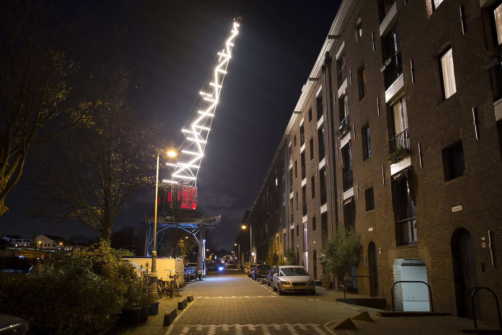 Between the lines by Har Hollands - Amsterdam Light Festival 2019 - Photo Copyright Janus van den Eijnden (6)